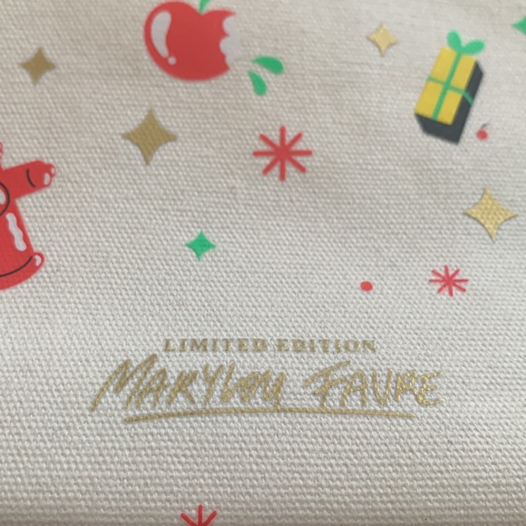 New Limited Edition Kiehl's X Marylou Faure Pouch - Picture 6 of 7